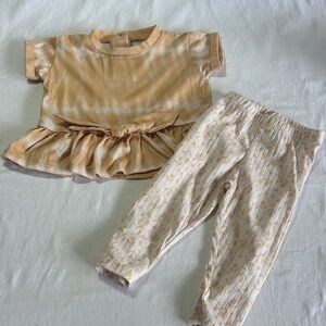 Jessica Simpson - yellow Tie-Dye Top and matching pull on pants